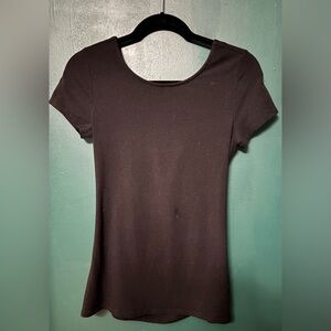Open-Back Black Express Women's Top